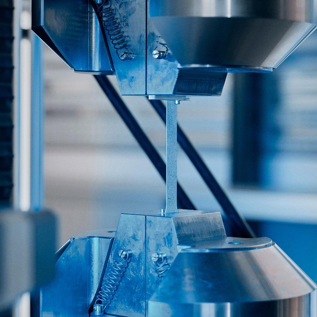 Tensile testing equipment