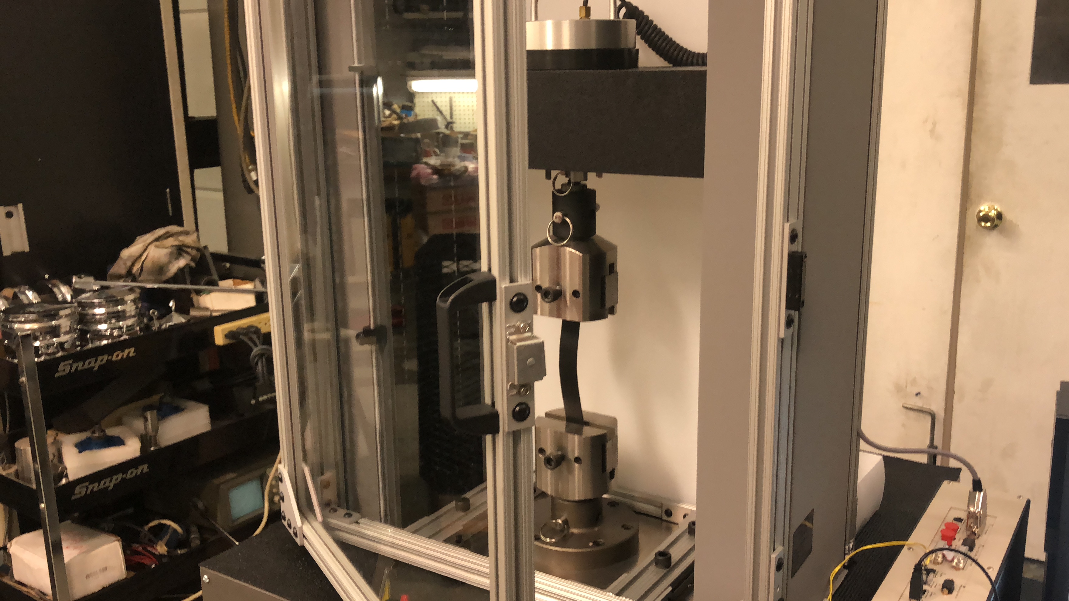 Instron™ Debris Shield